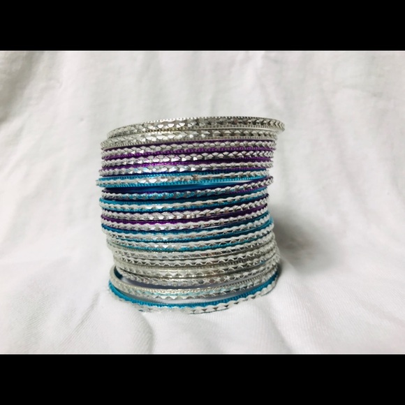Colorful bangles set of 18 - Picture 3 of 8